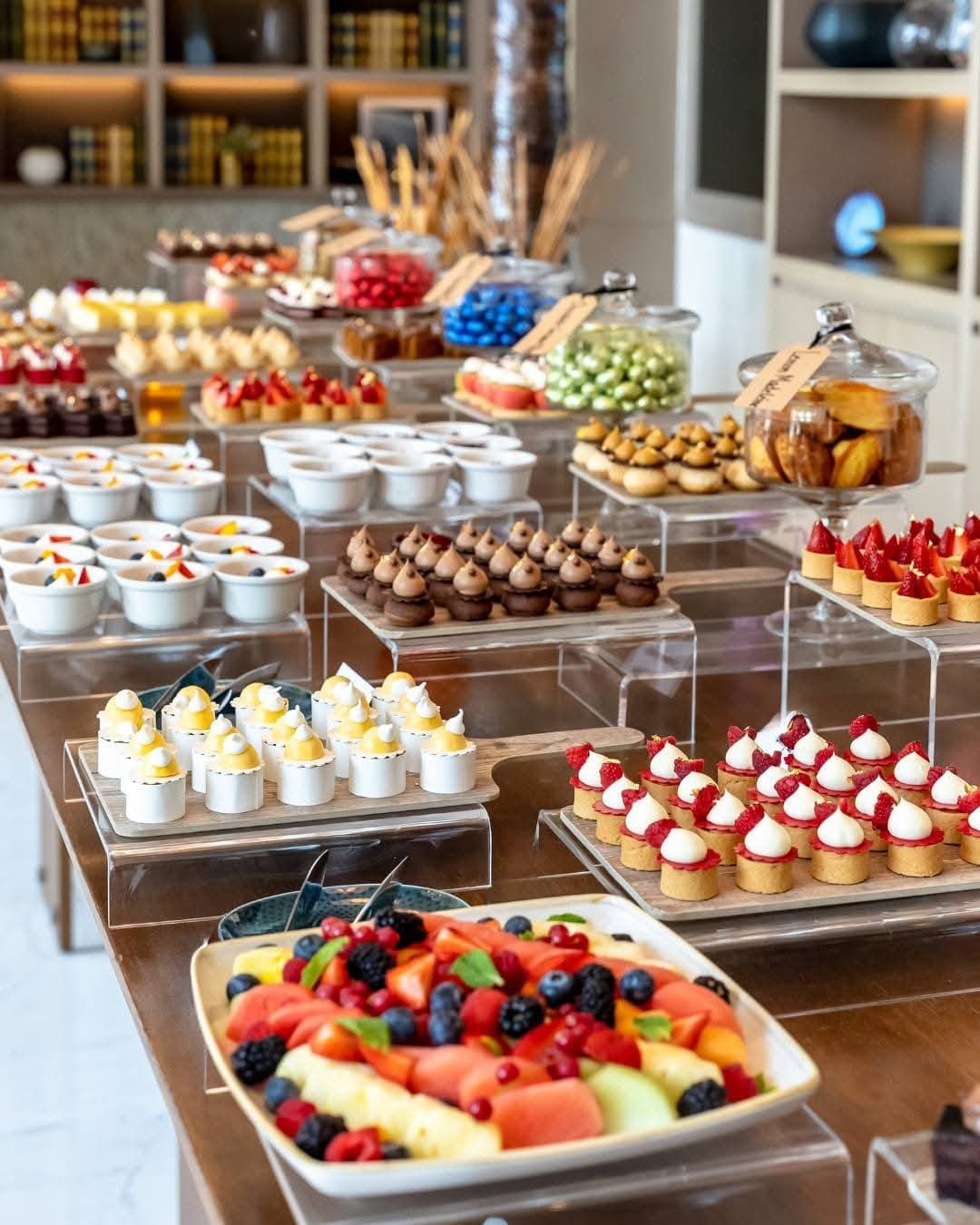 Food Mania & Shopping Package